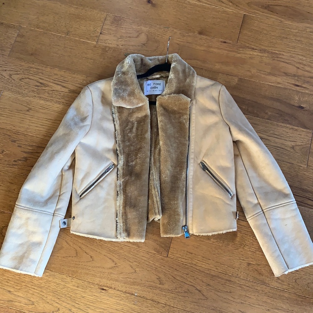Suede Cropped Fur Trim Jacket